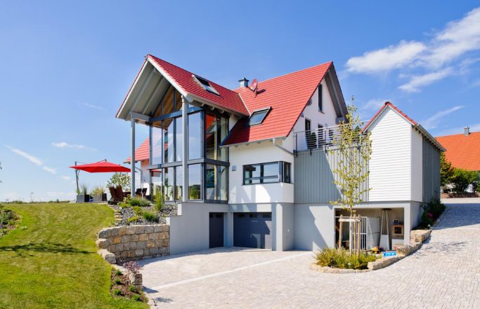Haus W, Franken